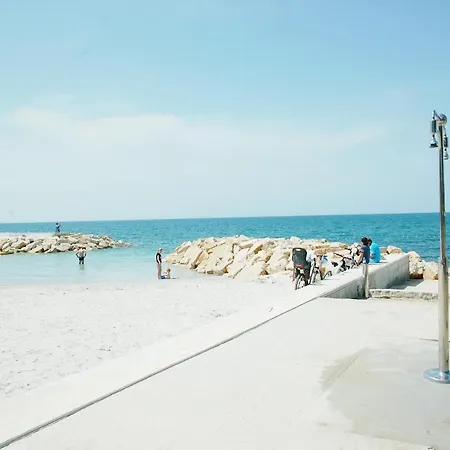 Family Near The Beach, For 4 Persons Apartament *