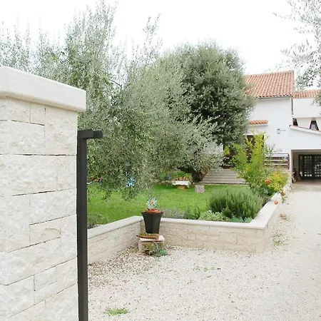 Family Near The Beach, For 4 Persons Apartament *